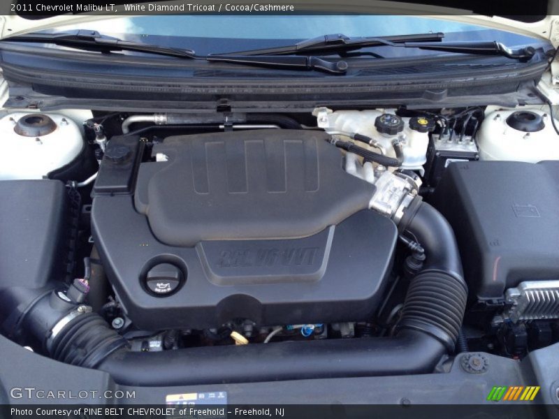 White Diamond Tricoat / Cocoa/Cashmere 2011 Chevrolet Malibu LT