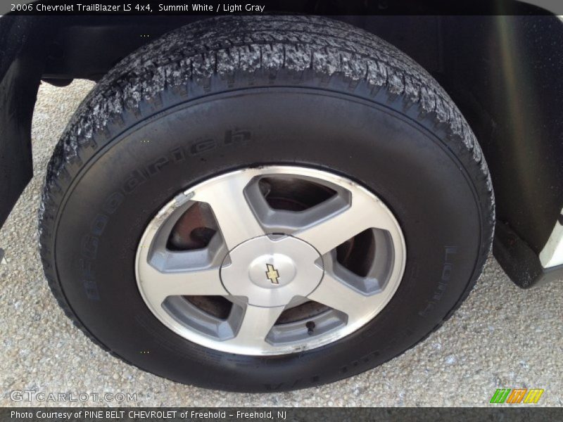 Summit White / Light Gray 2006 Chevrolet TrailBlazer LS 4x4
