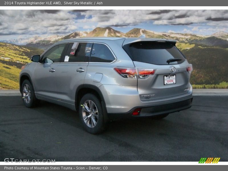 Silver Sky Metallic / Ash 2014 Toyota Highlander XLE AWD