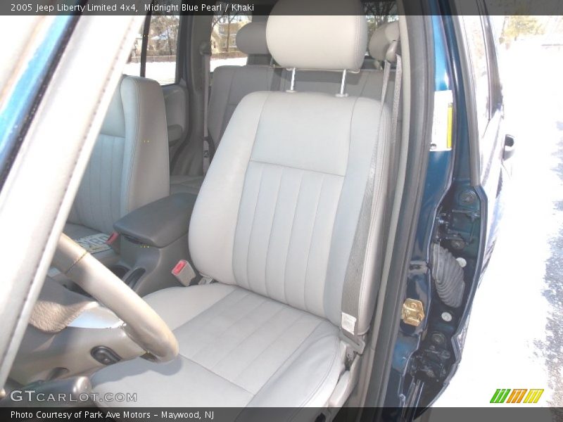 Midnight Blue Pearl / Khaki 2005 Jeep Liberty Limited 4x4