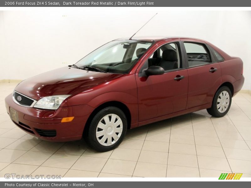 Dark Toreador Red Metallic / Dark Flint/Light Flint 2006 Ford Focus ZX4 S Sedan