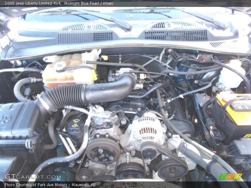 Midnight Blue Pearl / Khaki 2005 Jeep Liberty Limited 4x4