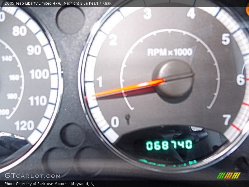 Midnight Blue Pearl / Khaki 2005 Jeep Liberty Limited 4x4