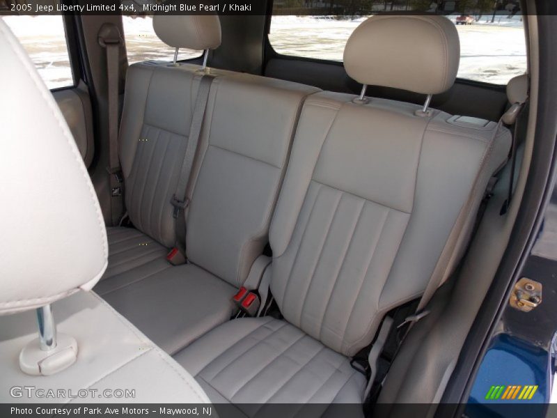 Midnight Blue Pearl / Khaki 2005 Jeep Liberty Limited 4x4