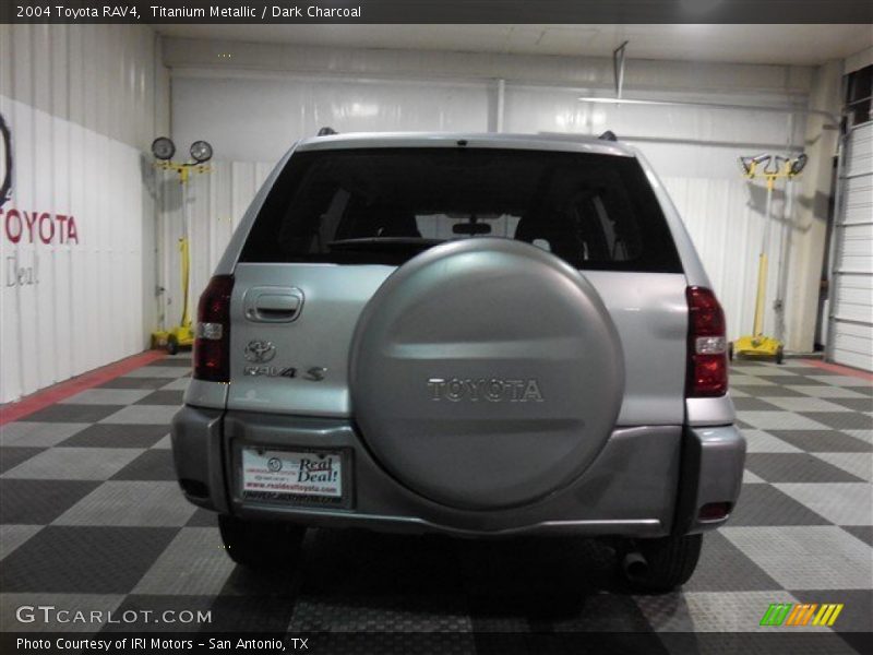 Titanium Metallic / Dark Charcoal 2004 Toyota RAV4