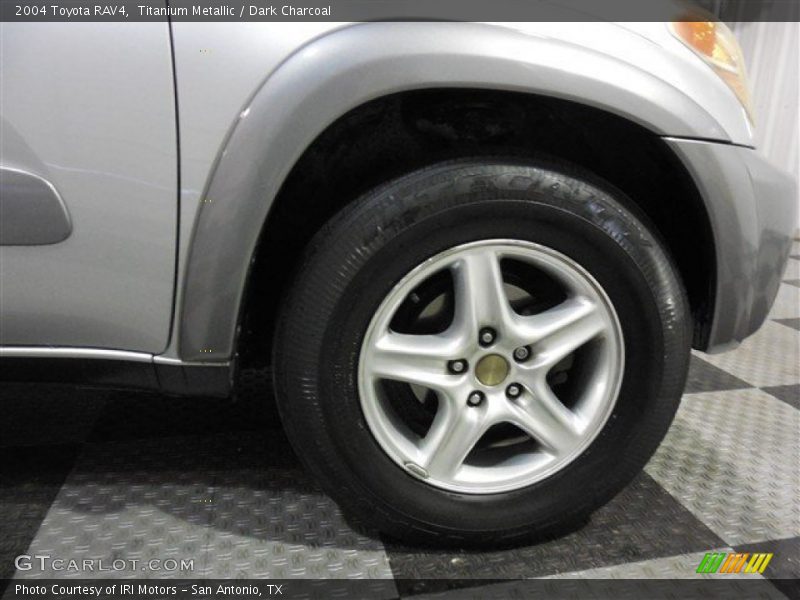 Titanium Metallic / Dark Charcoal 2004 Toyota RAV4
