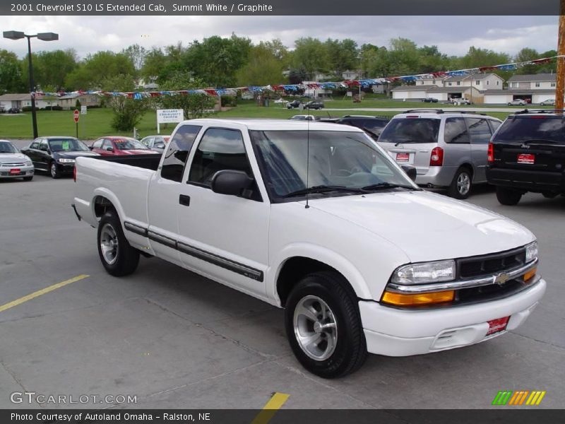 Summit White / Graphite 2001 Chevrolet S10 LS Extended Cab