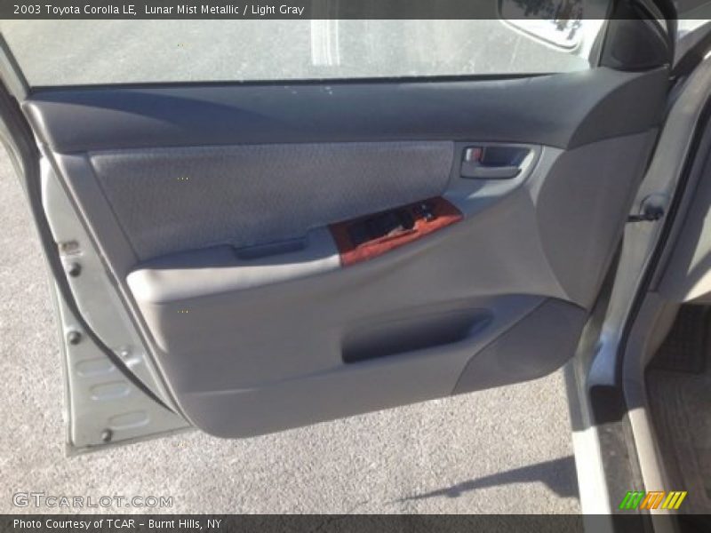 Lunar Mist Metallic / Light Gray 2003 Toyota Corolla LE