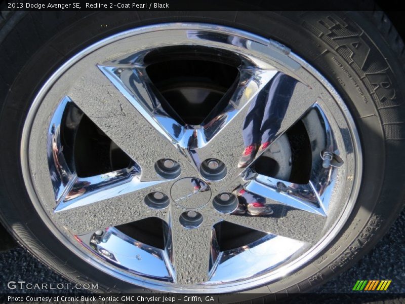 Redline 2-Coat Pearl / Black 2013 Dodge Avenger SE