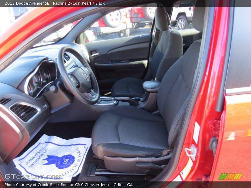 Redline 2-Coat Pearl / Black 2013 Dodge Avenger SE