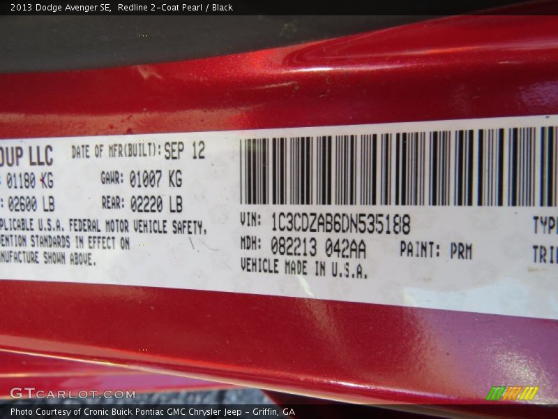 Redline 2-Coat Pearl / Black 2013 Dodge Avenger SE