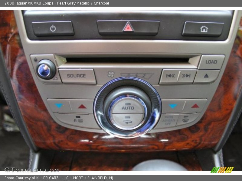 Pearl Grey Metallic / Charcoal 2008 Jaguar XK XK8 Coupe