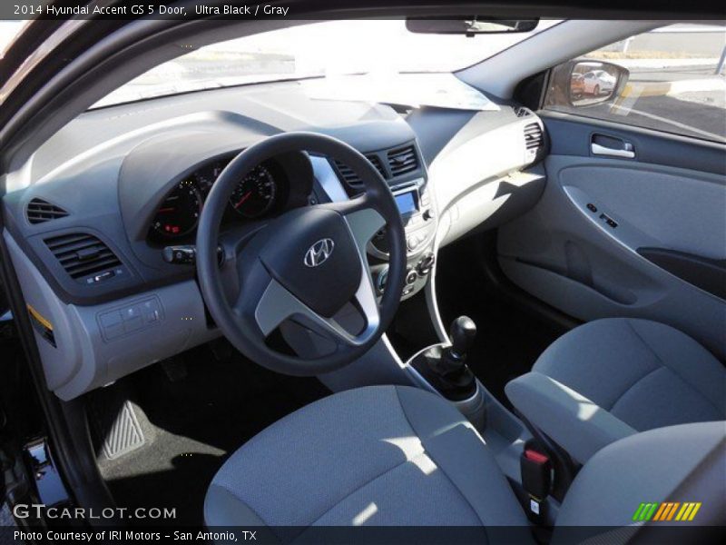 Ultra Black / Gray 2014 Hyundai Accent GS 5 Door