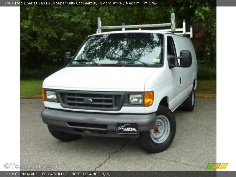 Oxford White / Medium Flint Grey 2007 Ford E Series Van E350 Super Duty Commercial