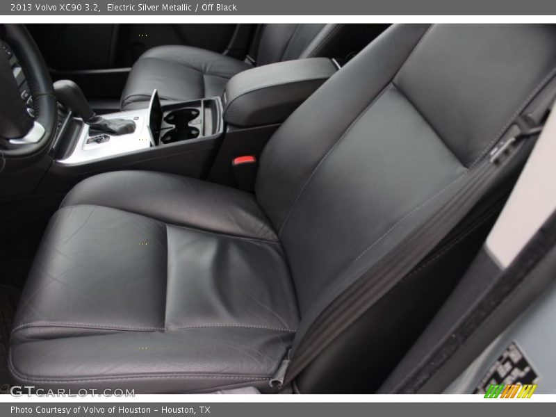 Electric Silver Metallic / Off Black 2013 Volvo XC90 3.2