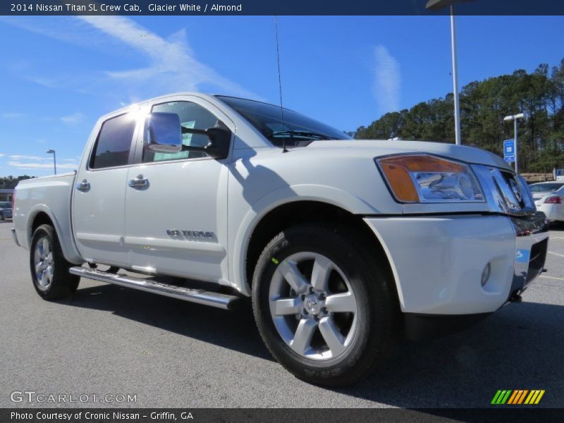 Glacier White / Almond 2014 Nissan Titan SL Crew Cab