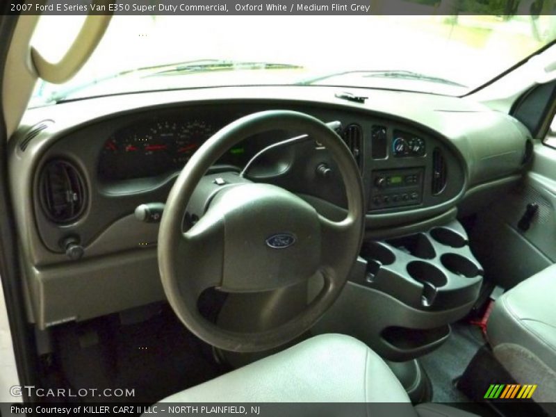Oxford White / Medium Flint Grey 2007 Ford E Series Van E350 Super Duty Commercial