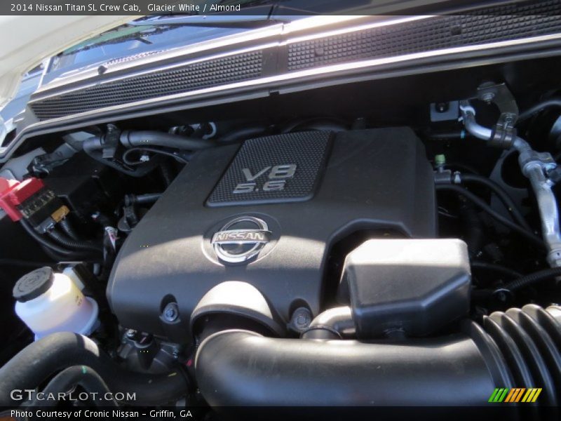 Glacier White / Almond 2014 Nissan Titan SL Crew Cab