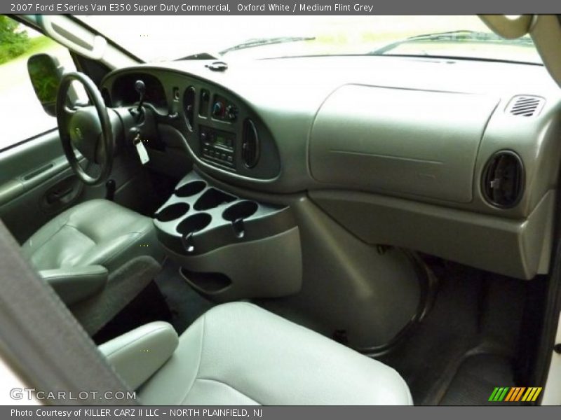 Oxford White / Medium Flint Grey 2007 Ford E Series Van E350 Super Duty Commercial