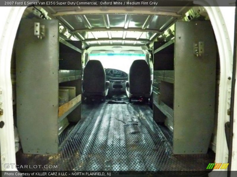 Oxford White / Medium Flint Grey 2007 Ford E Series Van E350 Super Duty Commercial