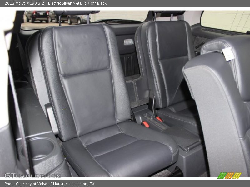 Electric Silver Metallic / Off Black 2013 Volvo XC90 3.2