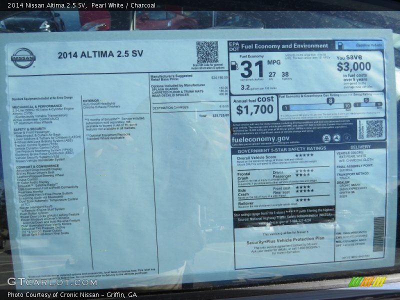 Pearl White / Charcoal 2014 Nissan Altima 2.5 SV