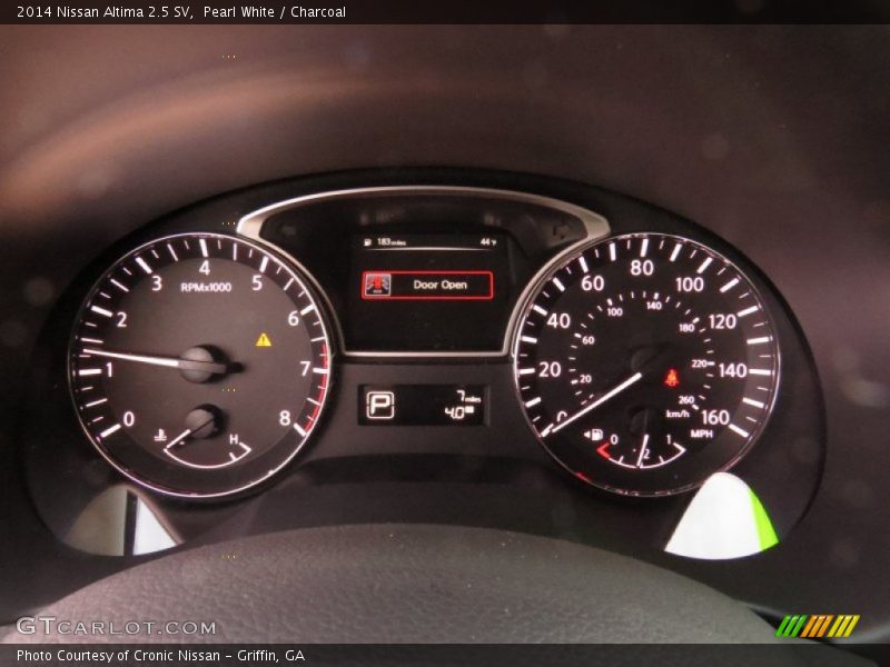 Pearl White / Charcoal 2014 Nissan Altima 2.5 SV
