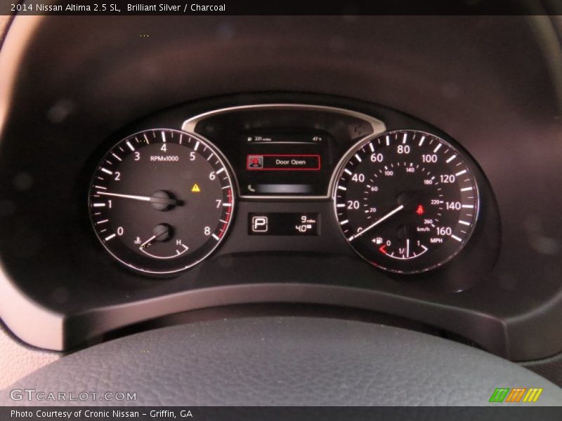 Brilliant Silver / Charcoal 2014 Nissan Altima 2.5 SL