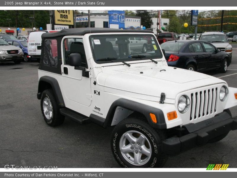 Stone White / Dark Slate Gray 2005 Jeep Wrangler X 4x4