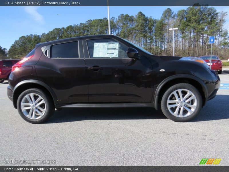 Bordeaux Black / Black 2014 Nissan Juke SV