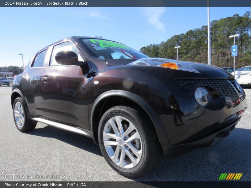 Bordeaux Black / Black 2014 Nissan Juke SV
