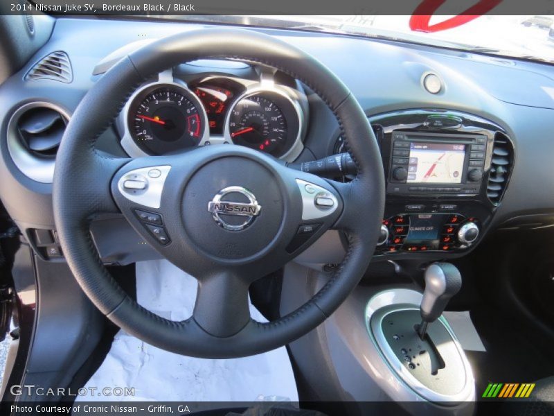 Bordeaux Black / Black 2014 Nissan Juke SV