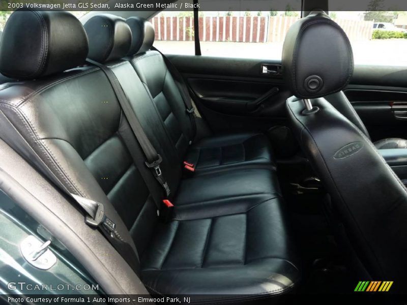 Alaska Green Metallic / Black 2003 Volkswagen Jetta GLS Sedan