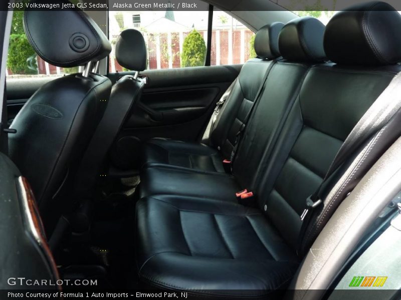 Alaska Green Metallic / Black 2003 Volkswagen Jetta GLS Sedan