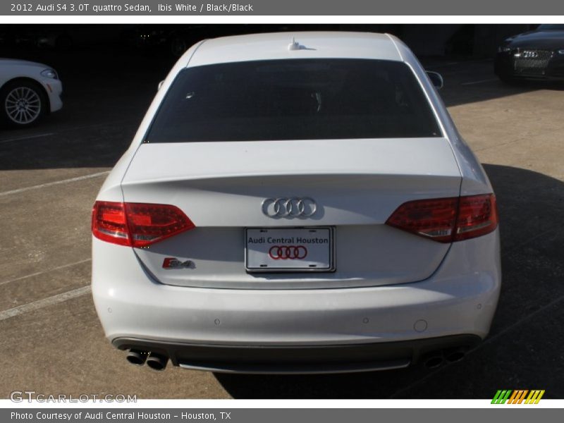 Ibis White / Black/Black 2012 Audi S4 3.0T quattro Sedan