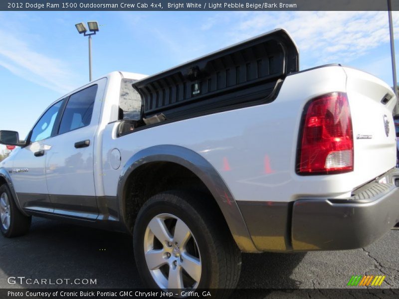 Bright White / Light Pebble Beige/Bark Brown 2012 Dodge Ram 1500 Outdoorsman Crew Cab 4x4