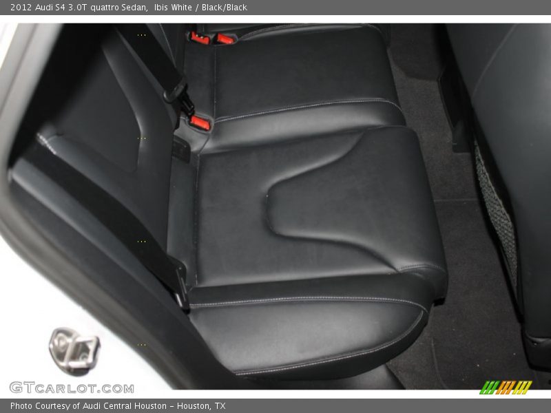 Ibis White / Black/Black 2012 Audi S4 3.0T quattro Sedan
