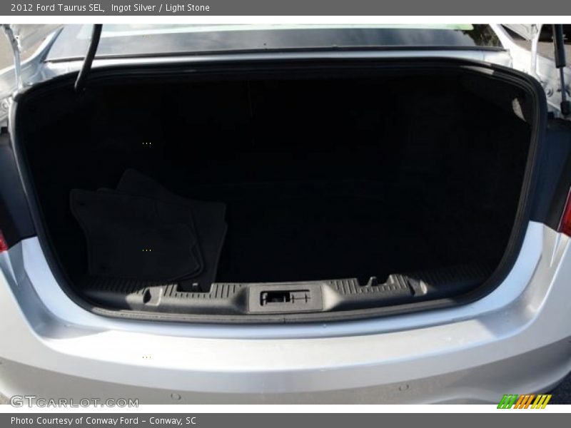 Ingot Silver / Light Stone 2012 Ford Taurus SEL