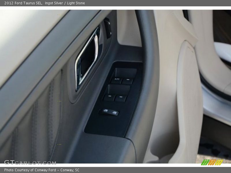 Ingot Silver / Light Stone 2012 Ford Taurus SEL