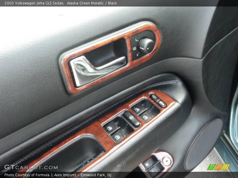 Alaska Green Metallic / Black 2003 Volkswagen Jetta GLS Sedan