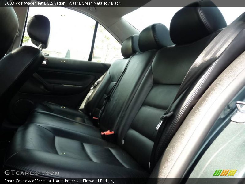 Alaska Green Metallic / Black 2003 Volkswagen Jetta GLS Sedan