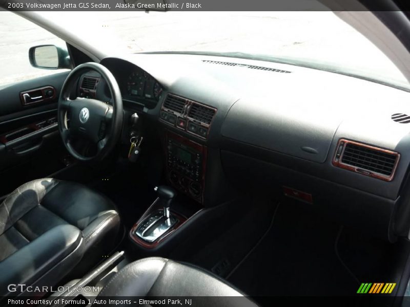 Alaska Green Metallic / Black 2003 Volkswagen Jetta GLS Sedan