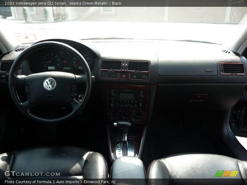 Alaska Green Metallic / Black 2003 Volkswagen Jetta GLS Sedan