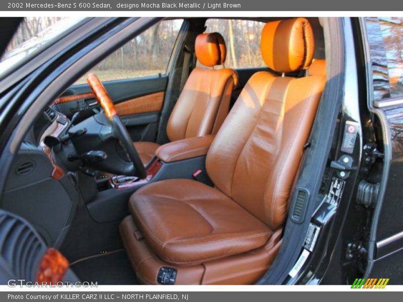 Front Seat of 2002 S 600 Sedan