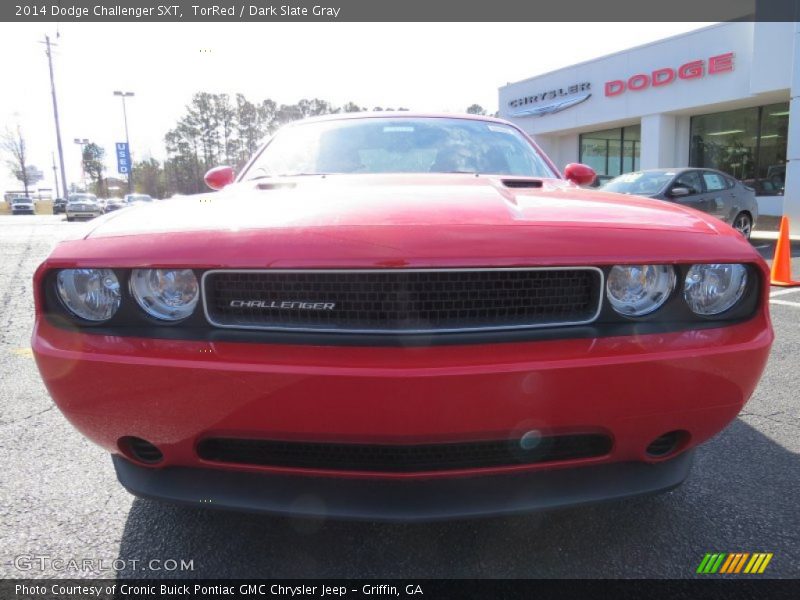 TorRed / Dark Slate Gray 2014 Dodge Challenger SXT
