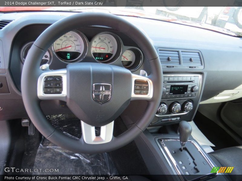 TorRed / Dark Slate Gray 2014 Dodge Challenger SXT