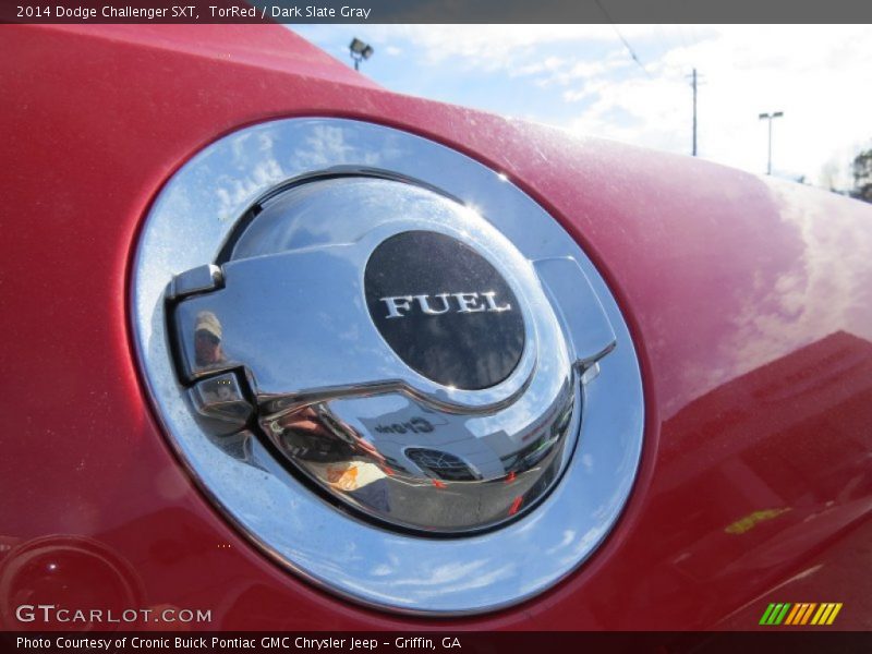 TorRed / Dark Slate Gray 2014 Dodge Challenger SXT