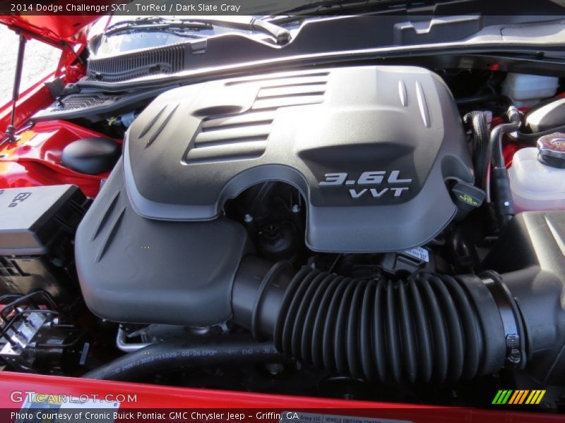 TorRed / Dark Slate Gray 2014 Dodge Challenger SXT