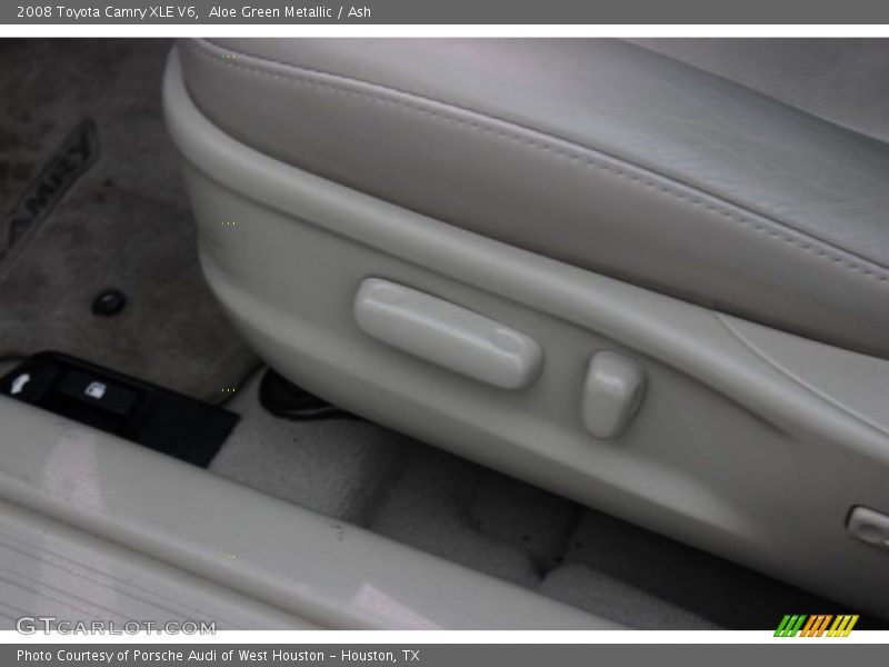 Aloe Green Metallic / Ash 2008 Toyota Camry XLE V6