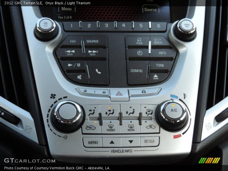 Onyx Black / Light Titanium 2012 GMC Terrain SLE